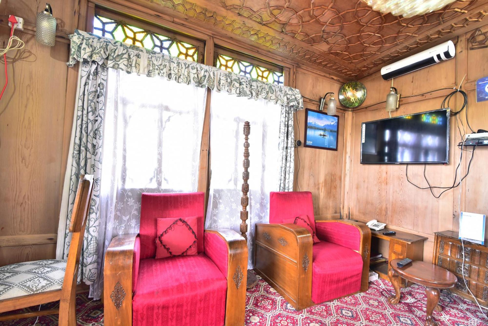 Houseboat Zaindari Palace Srīnagar Exterior foto